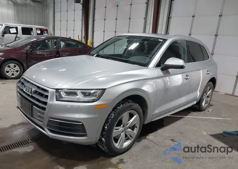 2018 Audi Q5 2.0T Premium/2.0T Tech Premium z USA, uszkodzony, nr VIN WA1BNAFY5J2212616